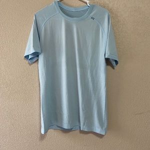 Lululemon shirt